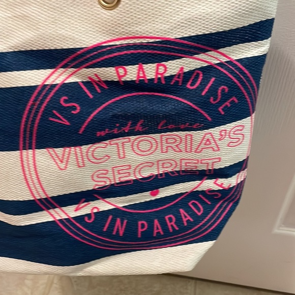 Victoria’s Secret Tote Beach Bag - Picture 3 of 4